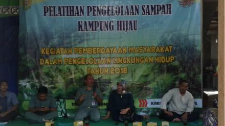 Pelatihan Pengelolaan Sampah Kampung Hijau Dusun Brajan